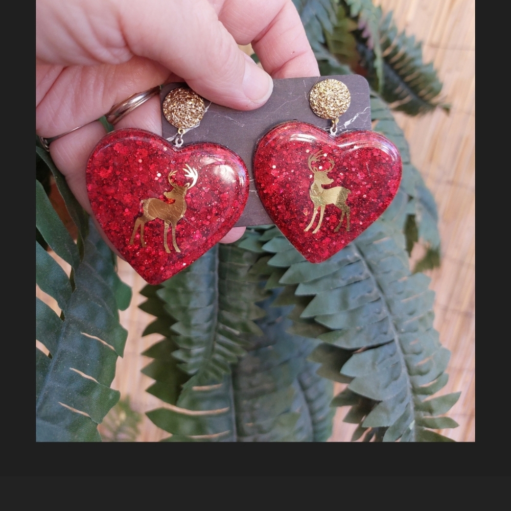 Retro Christmas earrings sparkly red heart with gold deer, Pinup, vintage ...
